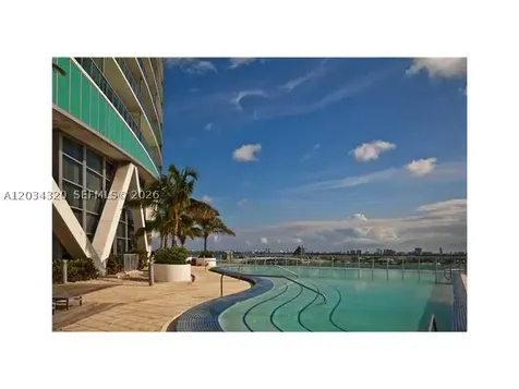 888 Biscayne Boulevard Miami FL 33132