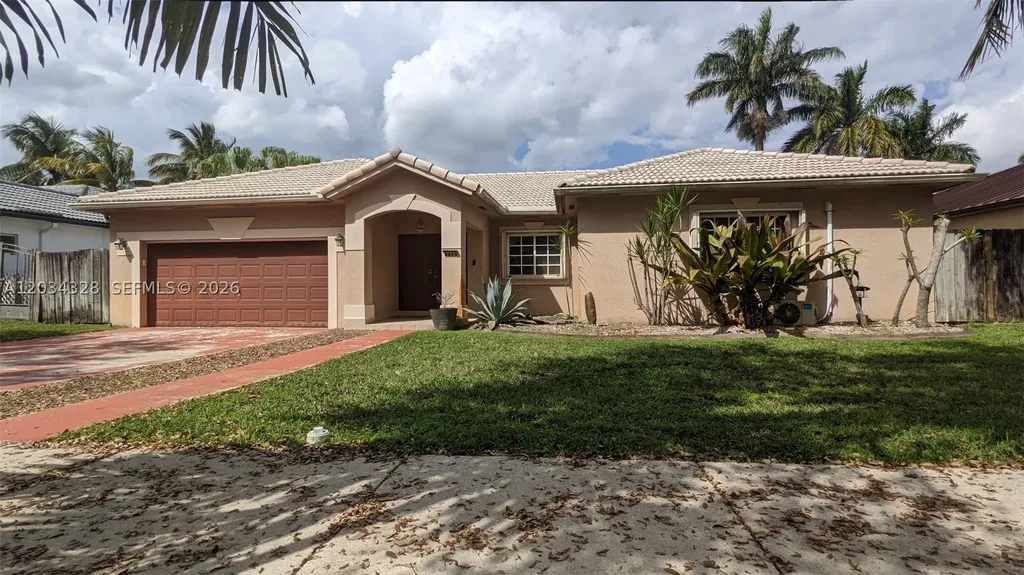 8929 NW 165th Terrace Miami Lakes FL 33018