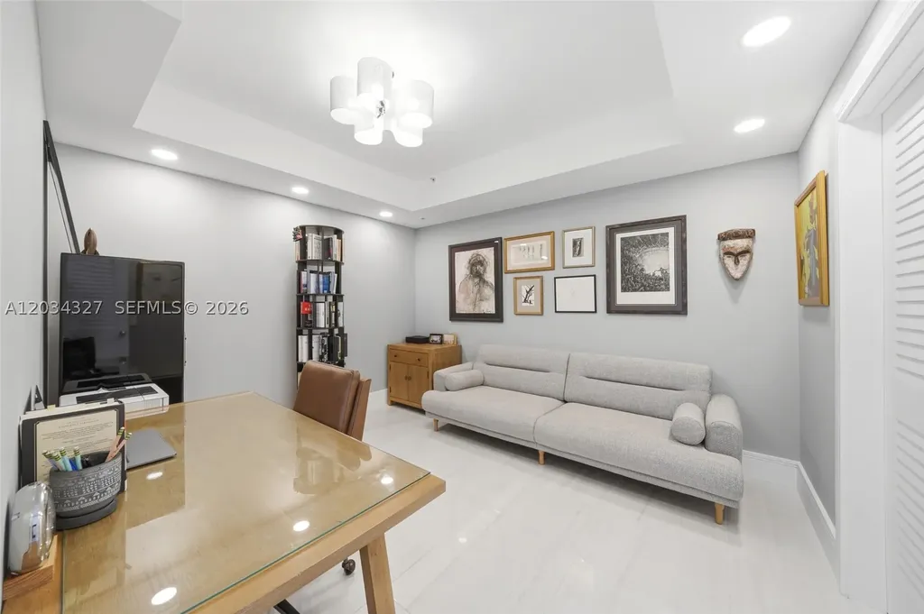 715 Bayshore Drive Fort Lauderdale FL 33304