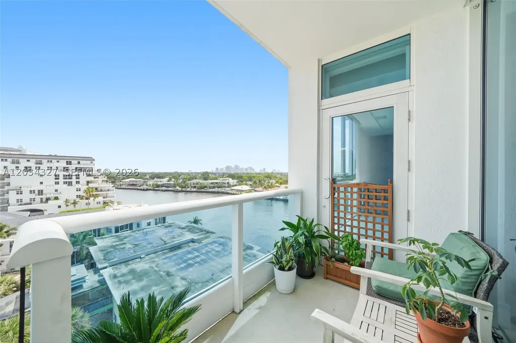 715 Bayshore Drive Fort Lauderdale FL 33304