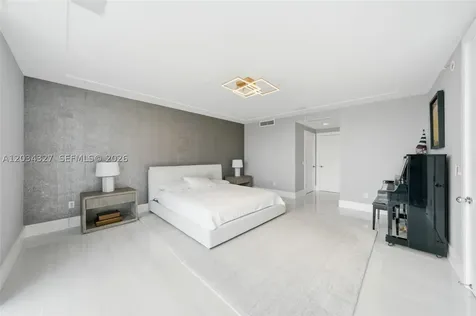 715 Bayshore Drive Fort Lauderdale FL 33304