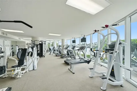715 Bayshore Drive Fort Lauderdale FL 33304