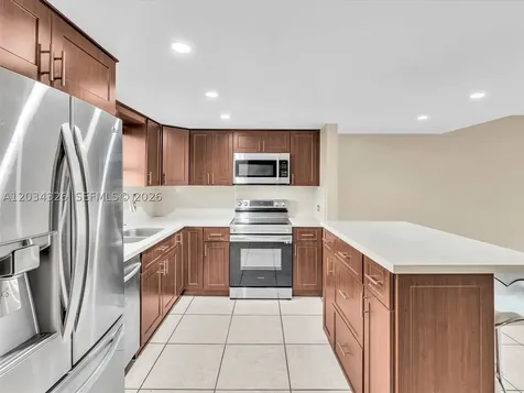 210 NW 87th Avenue Miami FL 33172