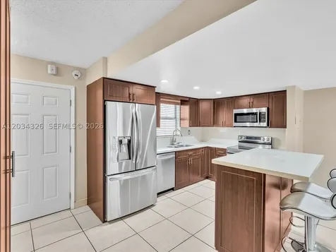 210 NW 87th Avenue Miami FL 33172