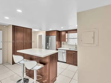 210 NW 87th Avenue Miami FL 33172