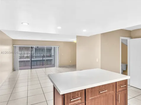 210 NW 87th Avenue Miami FL 33172