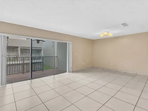 210 NW 87th Avenue Miami FL 33172