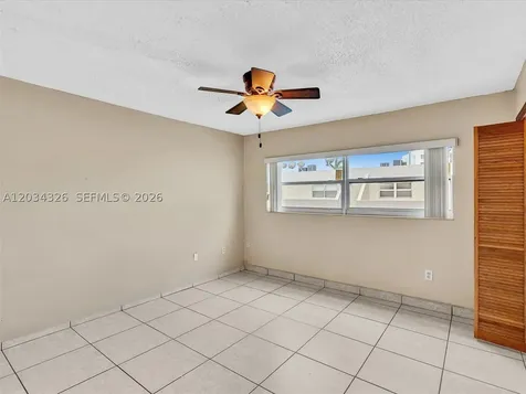 210 NW 87th Avenue Miami FL 33172