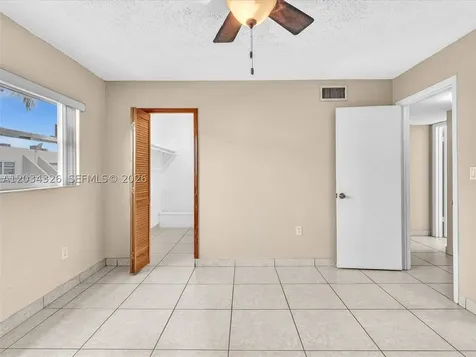 210 NW 87th Avenue Miami FL 33172