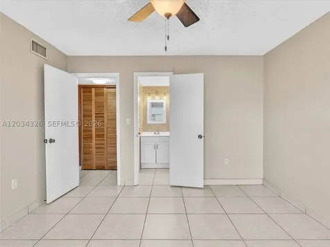 210 NW 87th Avenue Miami FL 33172