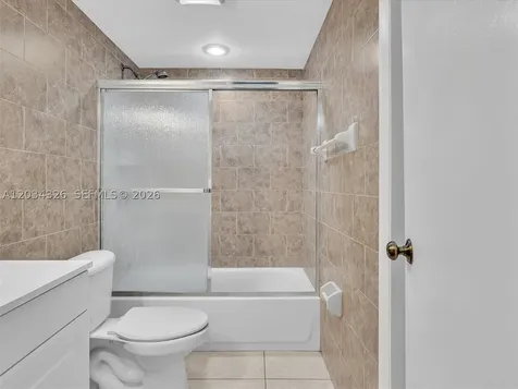 210 NW 87th Avenue Miami FL 33172