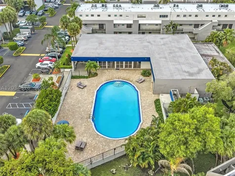 210 NW 87th Avenue Miami FL 33172