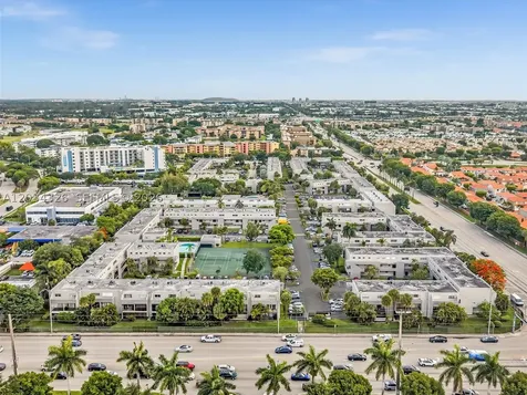 210 NW 87th Avenue Miami FL 33172