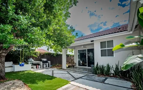 8526 NW 110th Place Doral FL 33178
