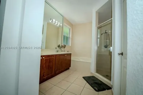 8526 NW 110th Place Doral FL 33178