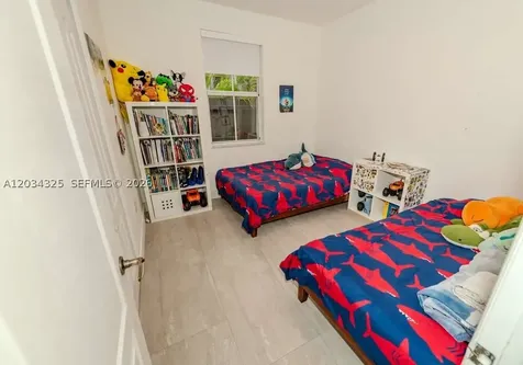 8526 NW 110th Place Doral FL 33178