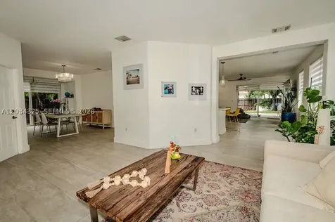 8526 NW 110th Place Doral FL 33178