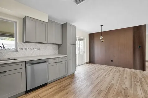 3140 NE 9th Terrace Pompano Beach FL 33064