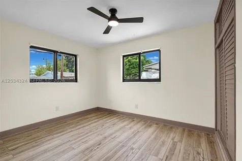 3140 NE 9th Terrace Pompano Beach FL 33064