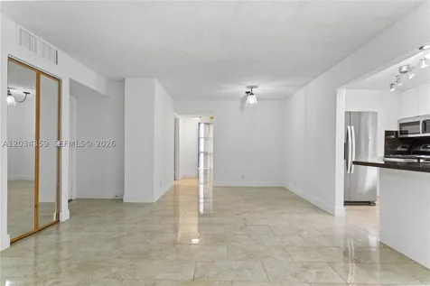 17021 N Bay Road Sunny Isles Beach FL 33160