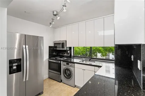 17021 N Bay Road Sunny Isles Beach FL 33160