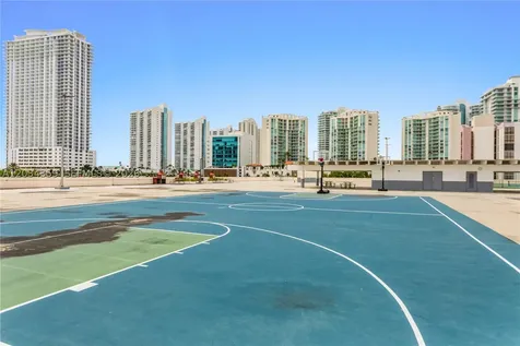 17021 N Bay Road Sunny Isles Beach FL 33160