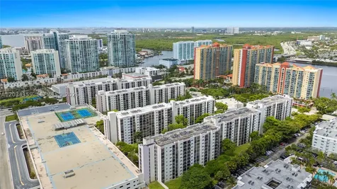 17021 N Bay Road Sunny Isles Beach FL 33160
