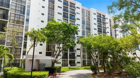 17021 N Bay Road Sunny Isles Beach FL 33160