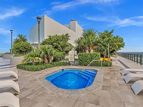 501 NE 31st Street Miami FL 33137