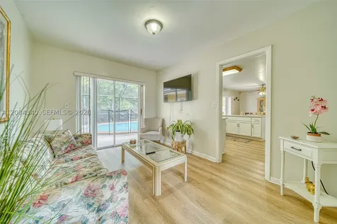 11331 SW 176 Th Street Miami FL 33157