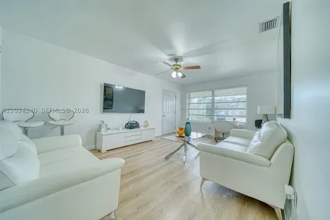 11331 SW 176 Th Street Miami FL 33157