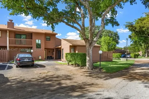 6185 Live Oak Court Tamarac FL 33319