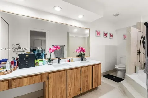 6185 Live Oak Court Tamarac FL 33319