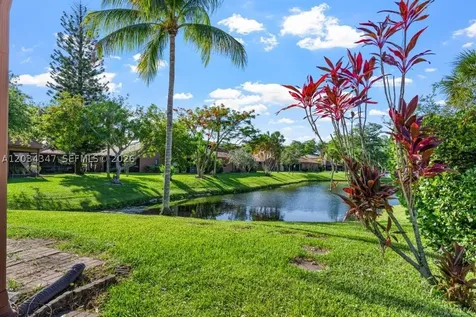 6185 Live Oak Court Tamarac FL 33319