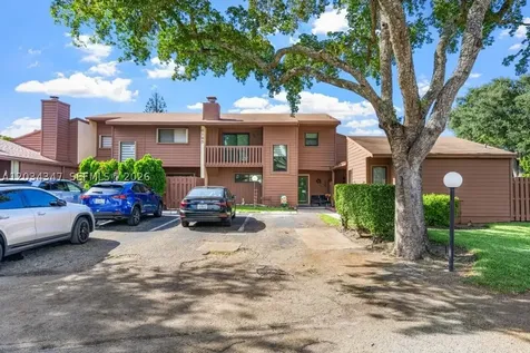 6185 Live Oak Court Tamarac FL 33319