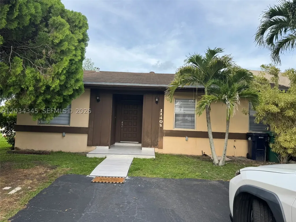 11405 SW 122nd Court Miami FL 33186