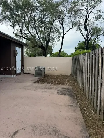 11405 SW 122nd Court Miami FL 33186