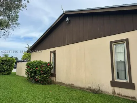 11405 SW 122nd Court Miami FL 33186