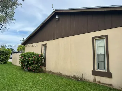11405 SW 122nd Court Miami FL 33186
