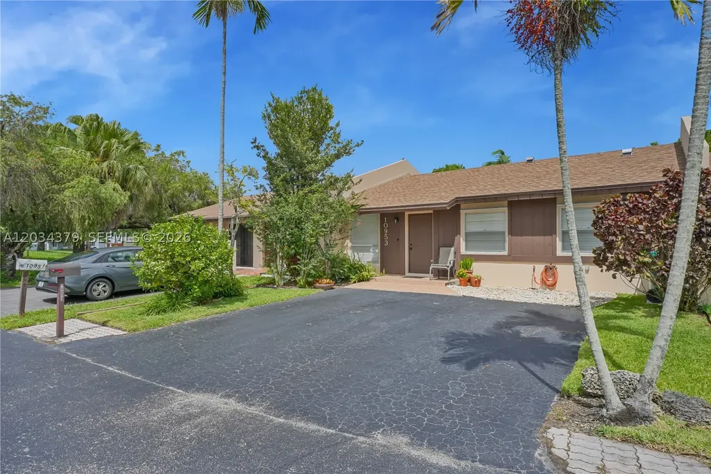 10953 SW 122nd Court Miami FL 33186