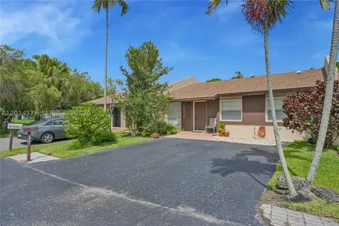 10953 SW 122nd Court Miami FL 33186