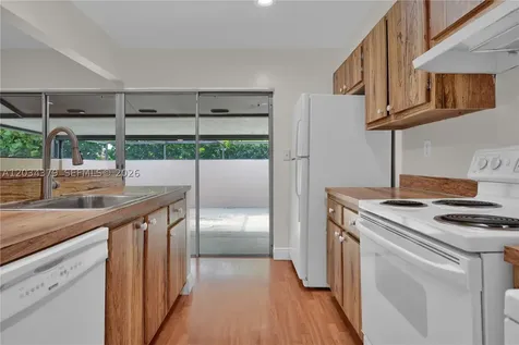 10953 SW 122nd Court Miami FL 33186