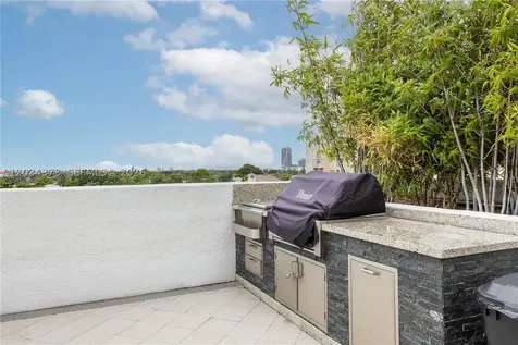3180 SW 22nd Terrace Miami FL 33145