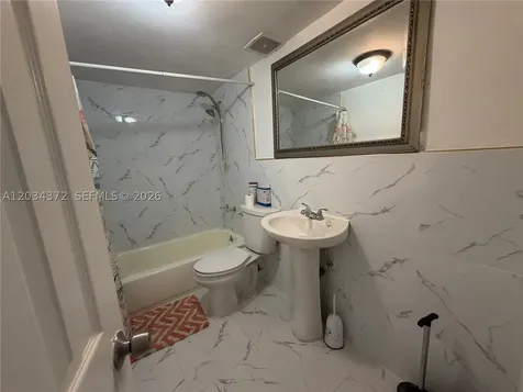 4634 NW 185th Street Miami Gardens FL 33055