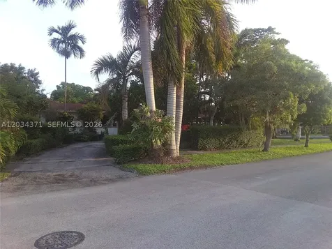 5300 SW 103rd Place Miami FL 33165