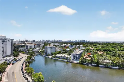 2555 Collins Avenue Miami Beach FL 33140
