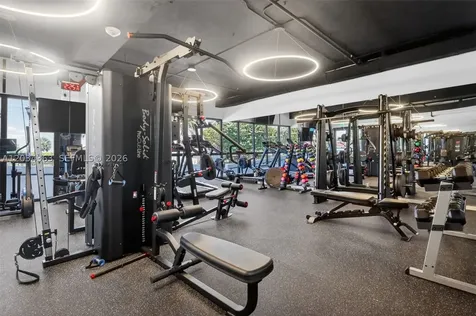 2555 Collins Avenue Miami Beach FL 33140