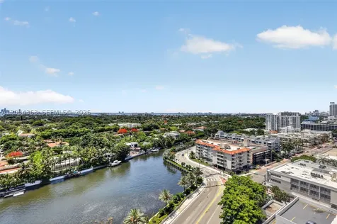 2555 Collins Avenue Miami Beach FL 33140