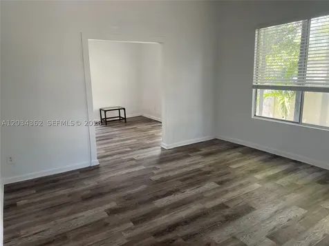 842 SW 12th Avenue Miami FL 33130