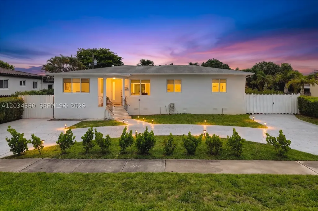 2131 SW 82nd Place Miami FL 33155